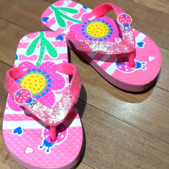 Kids Sandals - Picture 2 of 4